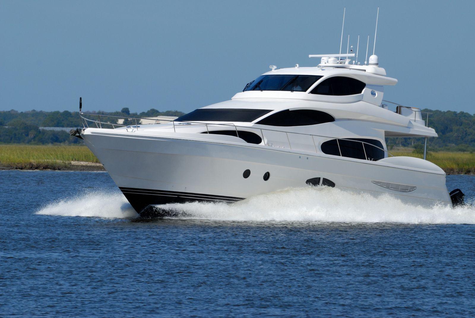 Captained motor yacht underway — the kind of timed trip Slipstack books by duration and vessel